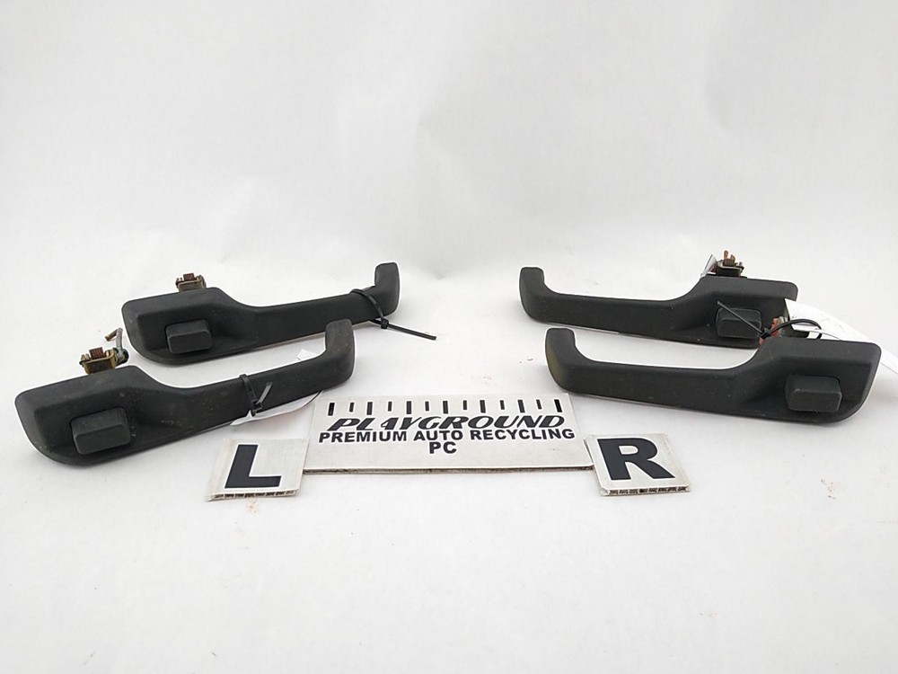 Jeep Cherokee XJ Set Of 4 Four Exterior Door Handles Black Fits 1997-2001 97 98