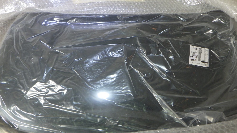 Peugeot 308 door glass passenger rear tinted 2014-21 967786980 genuine new