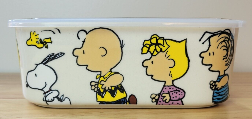 Snoopy & Gang 32oz Stoneware Lunch Box with Lid for Food Storage