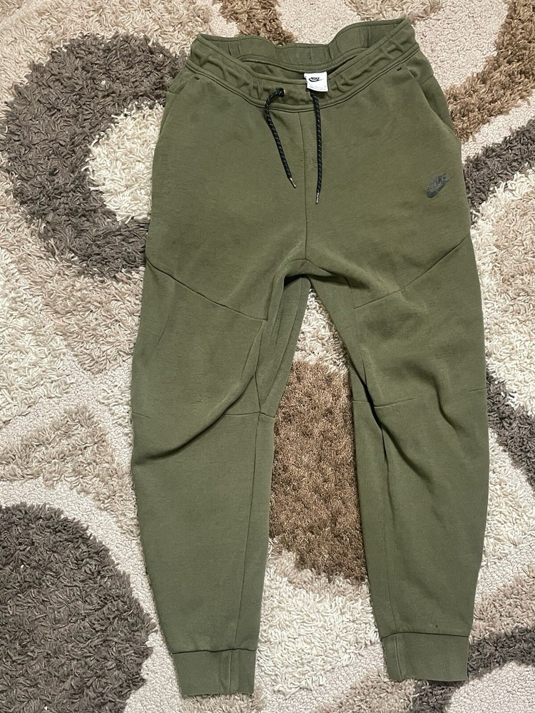 Nike mens tech sportswear jogger sweatpants medium green workout pants
