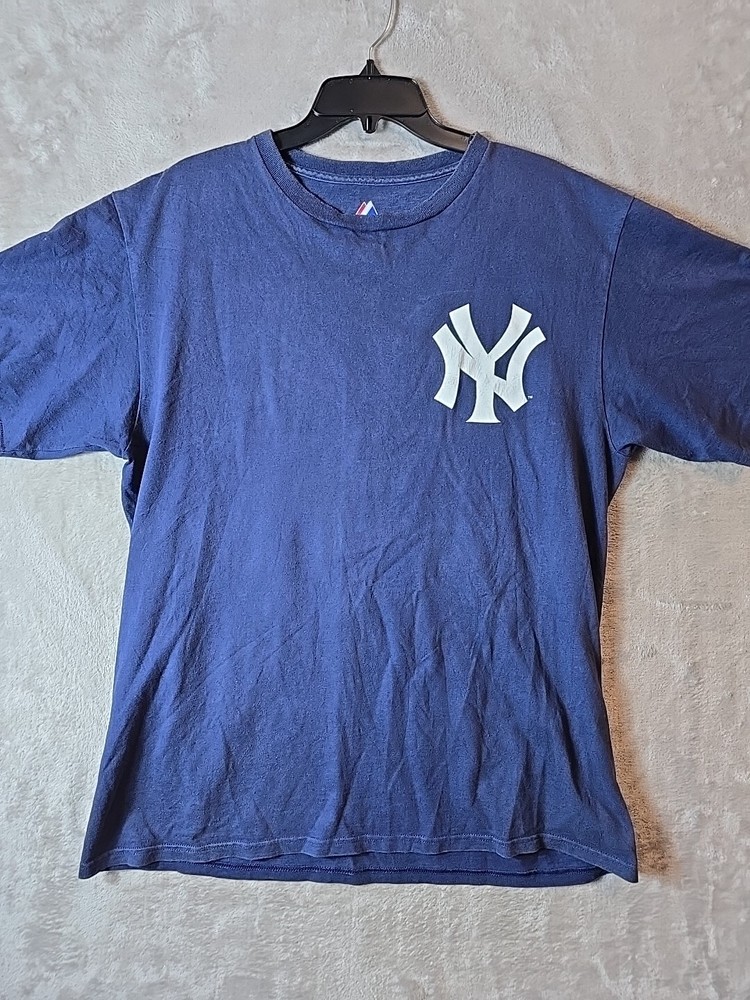 Majestic - New York Yankees - Derek Jeter #2 T-Shirt - Two Sided - Size Large