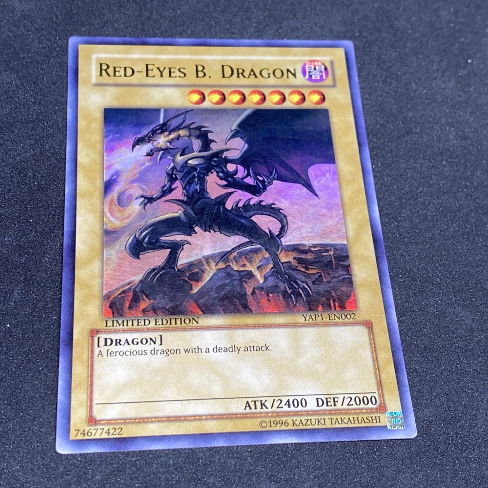 Ultra Rare Red Eyes Black Dragon YAP1 Anniversary Edition EN002  