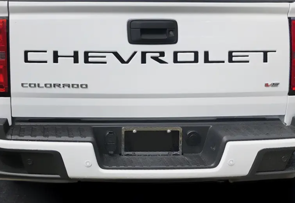 VINYL: Matte Black Tailgate Letters Chevrolet Colorado 2021 2022