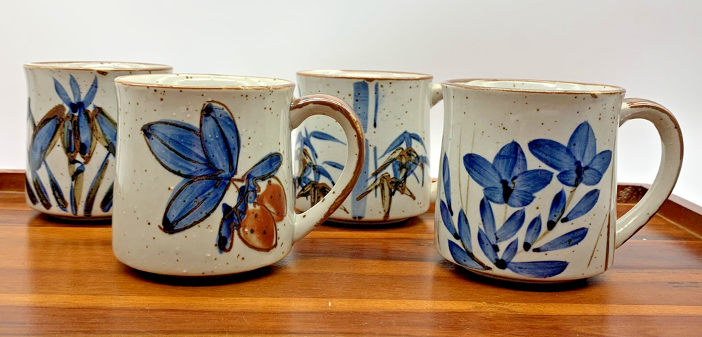 Set of 4 Vintage Otagiri Style Speckled Stoneware Blue Flower Coffee Mugs Cups