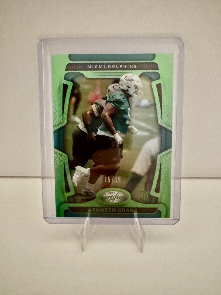 2025 Panini Certified Kenneth Grant RC Green 15/15  Dolphins #174