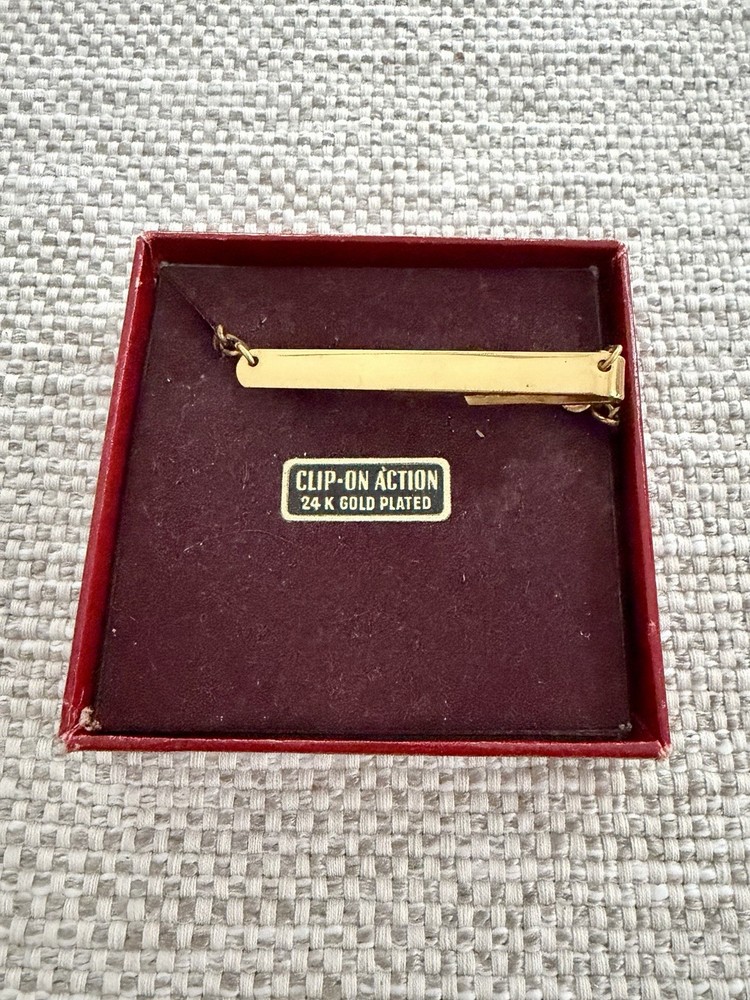 Vintage 24 Kt Gold Plated Tie Bar Clip w/ Chain Mid-Century Men’s Accessory