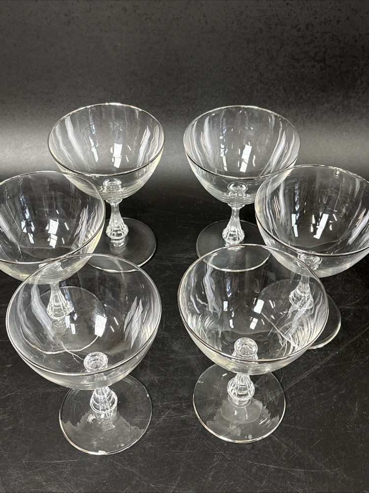 Elegant Platinum Cocktail Glass Set of 6 for Stylish Entertaining