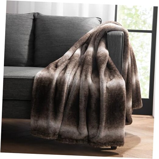 Luxury Faux Fur Blanket - Ultra Soft, Plush & Fuzzy Throw in 1 Bronze Moon
