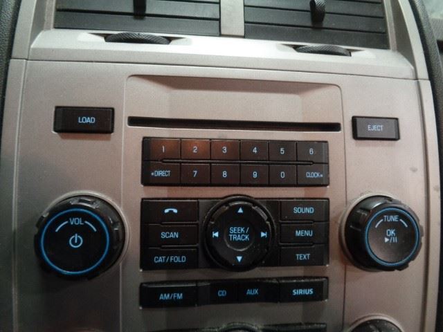 09-12 Ford Escape Radio Control Panel ID 9L8T-18A802-AB 1884958