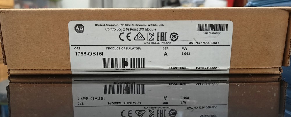 FACTORY SEALED Allen-Bradley 1756-OB16I ControlLogix 16 Point D/O O/P Mod Ser A