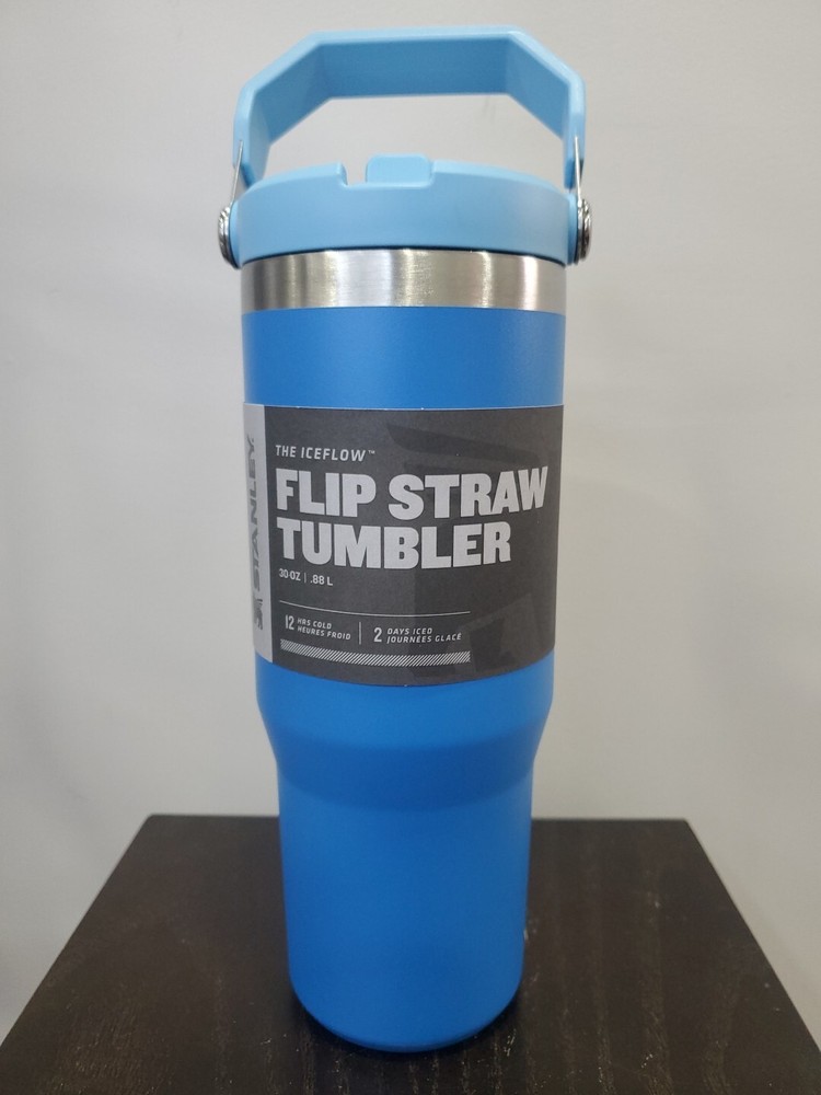 Stanley IceFlow Flip Straw Tumbler / 30oz / Color: Azure