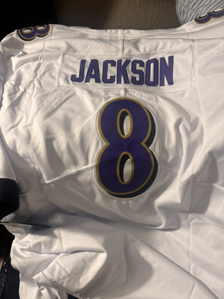 Lamar Jackson #8 Baltimore Ravens Men's Game Limited Jersey White