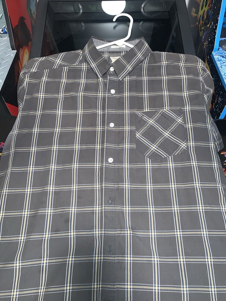 Volcom Button Up XL Classic Fit