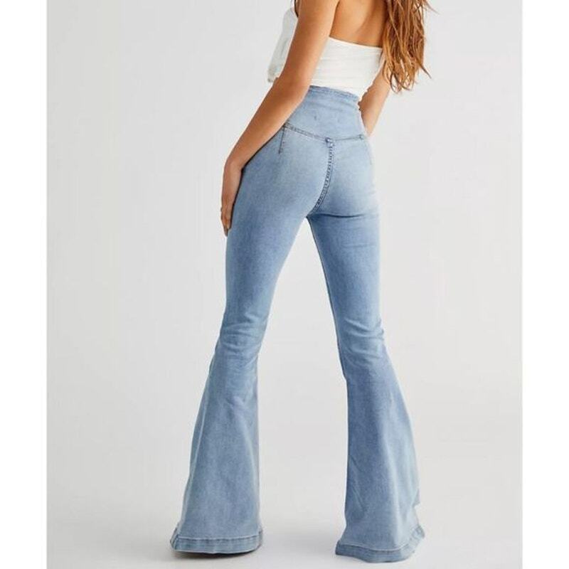 NEW Free People We the Free flare jeans Curvy fit light wash, size 34,ob1466577