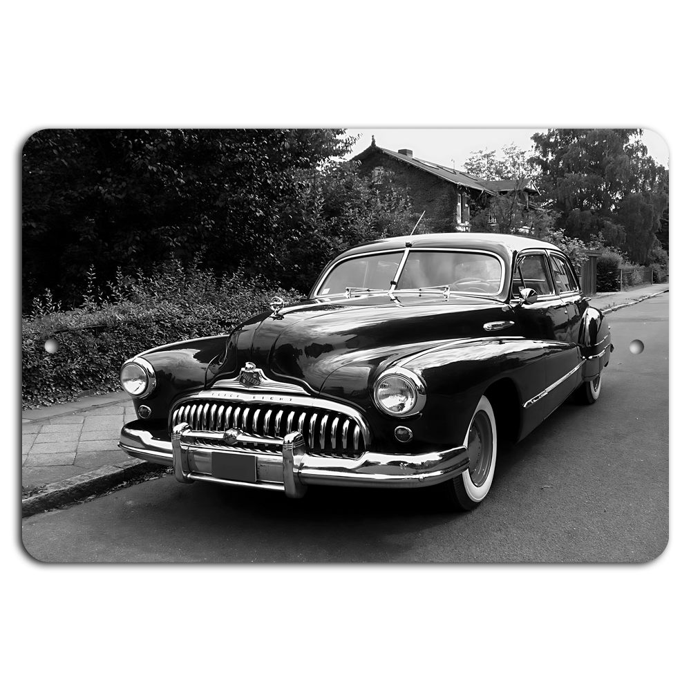 Vintage Cruiser: Timeless Elegance on Display