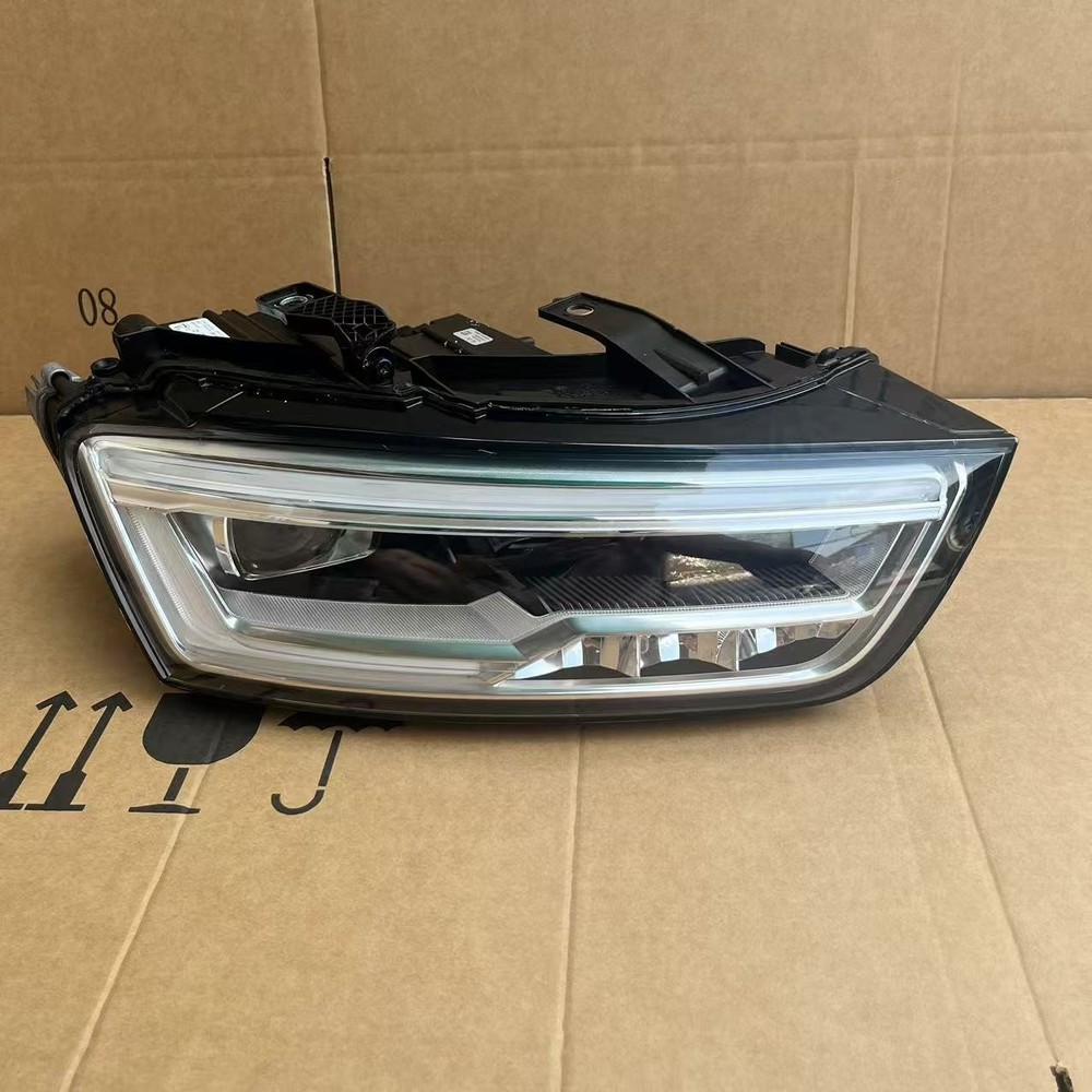 AUDI Q3 Front Right LED Headlight 2016-2018 8U0941034B