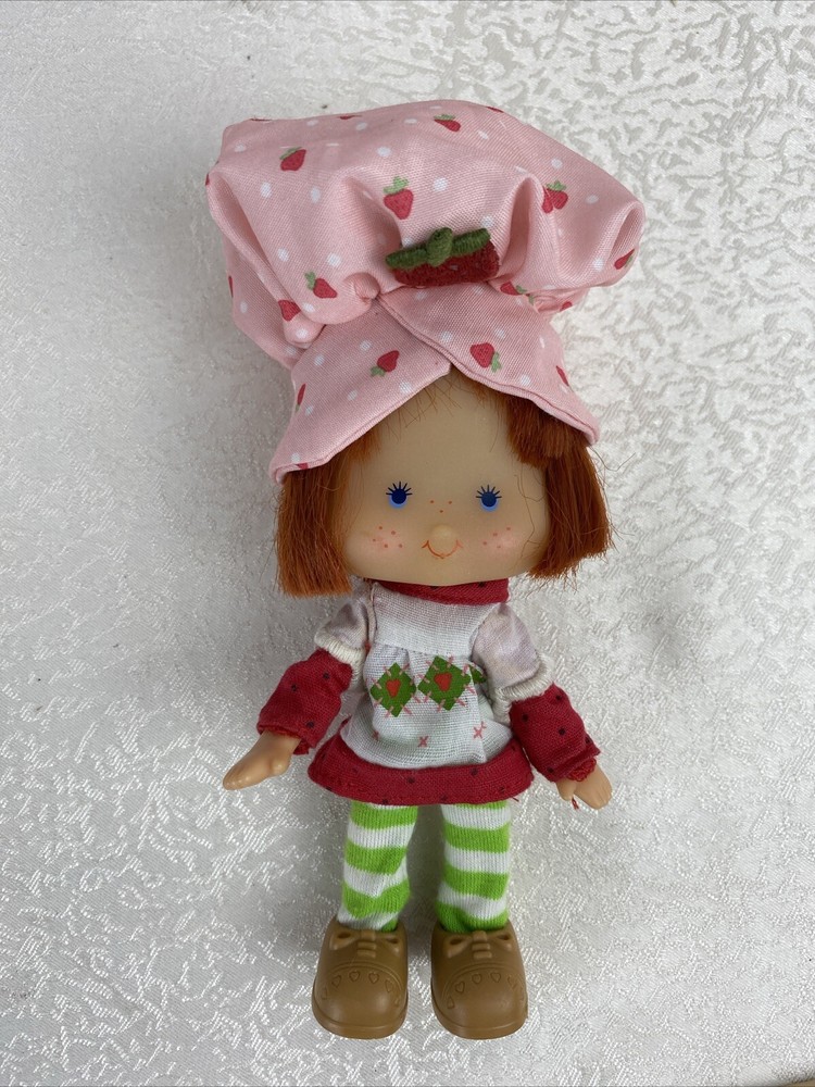 Strawberry Shortcake Toy Bridge Direct Classic Doll 35th Anniversary 2015