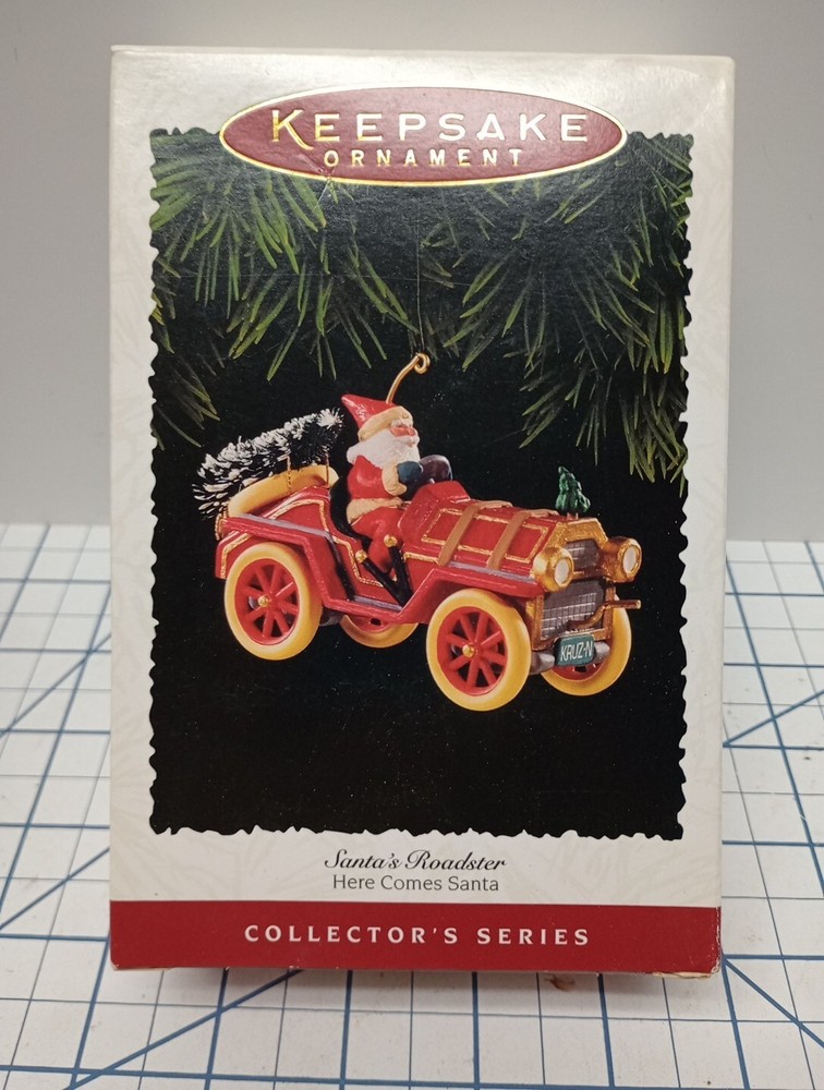 HALLMARK KEEPSAKE ORNAMENT COLLECTOR'S 