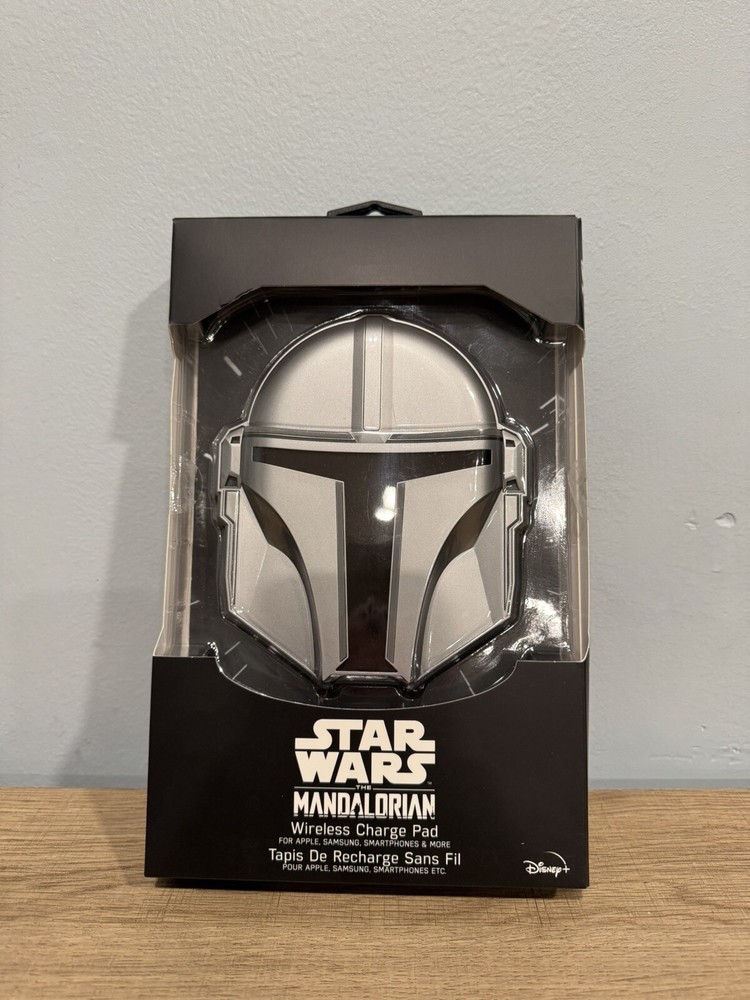 Star Wars The Mandalorian Wireless Charging Pad Phone Charger *NEW*