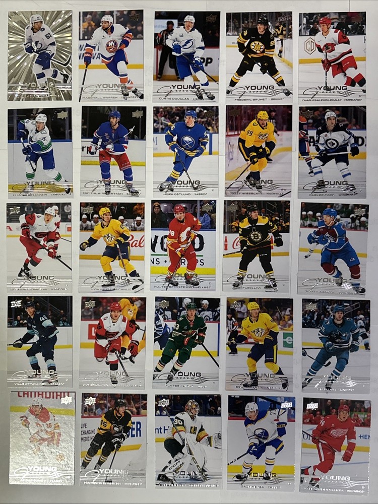YOUNG GUNS LOT-25 Various Players From 25/26 UD Series 1&2-C/W 1 SILVER OUTBURST