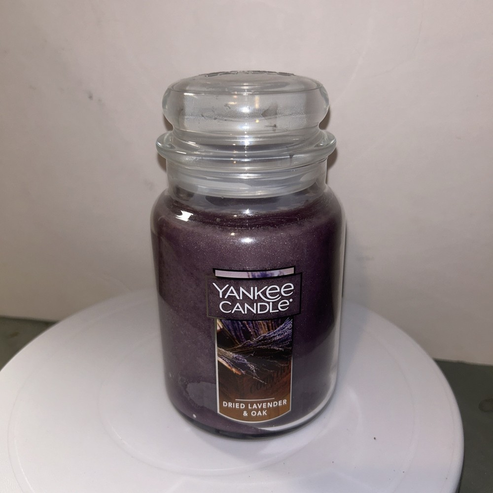 Yankee Candle Large 22oz Dried Lavender & Oak Scented Jar Candle