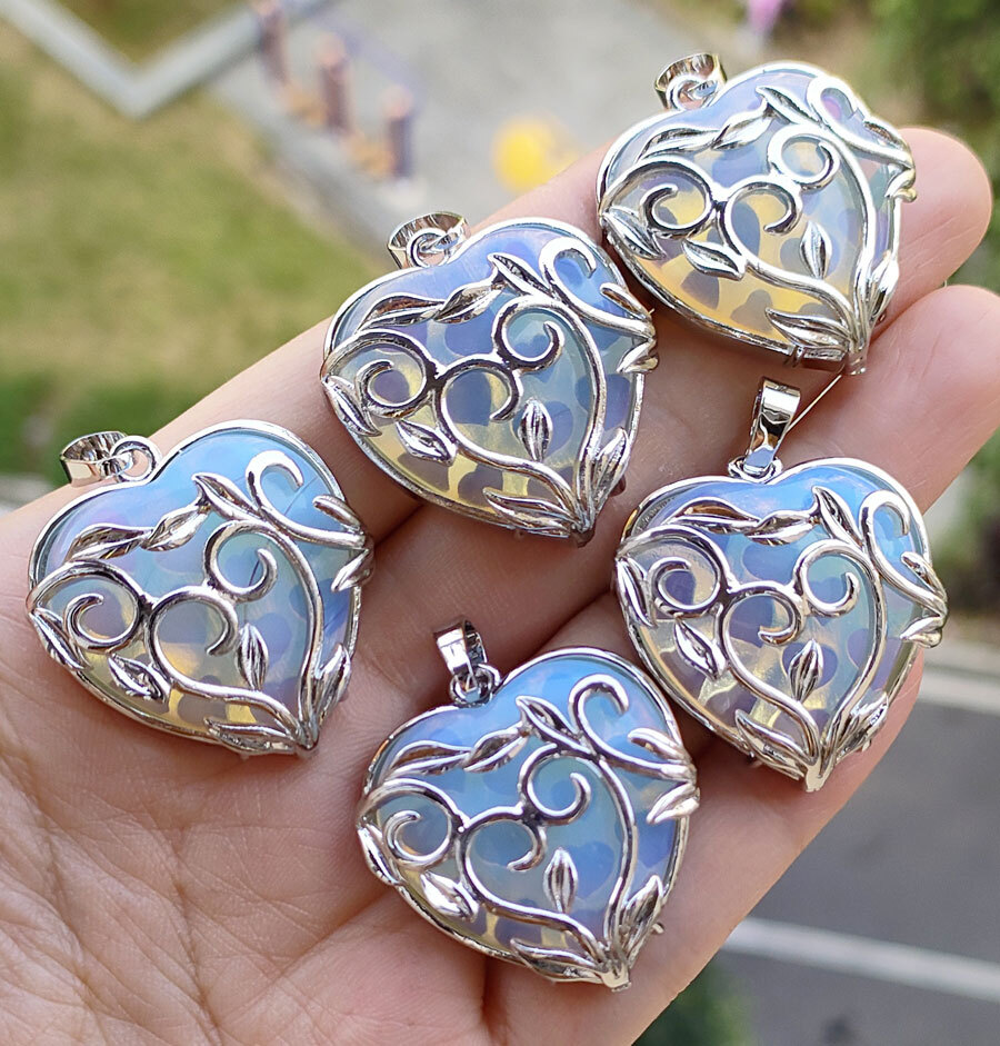 10pcs Natural Opal Gems Heart plantlet Pendants Magic Reiki Amulet Lucky