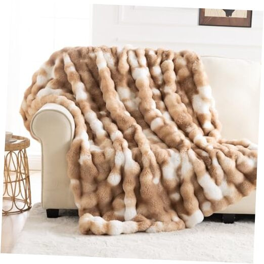 Cozy Faux Fur Throw Blanket for Couch-Warm Fuzzy Throw Blanket, Soft Plush