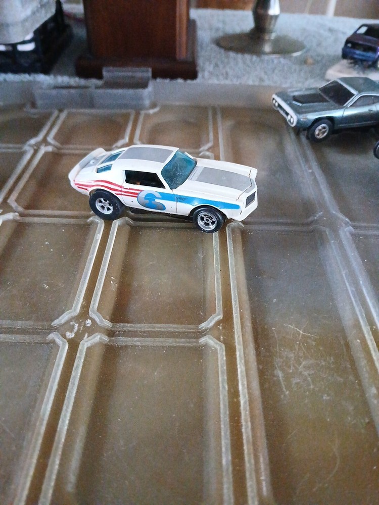 vintage slot car AFX Camaro MAGNATRAC SILICONE TIRES