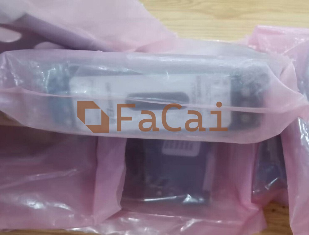 1PCS EM-DR1-IS-5-RTB-28V/V Isolation Barrier NEW