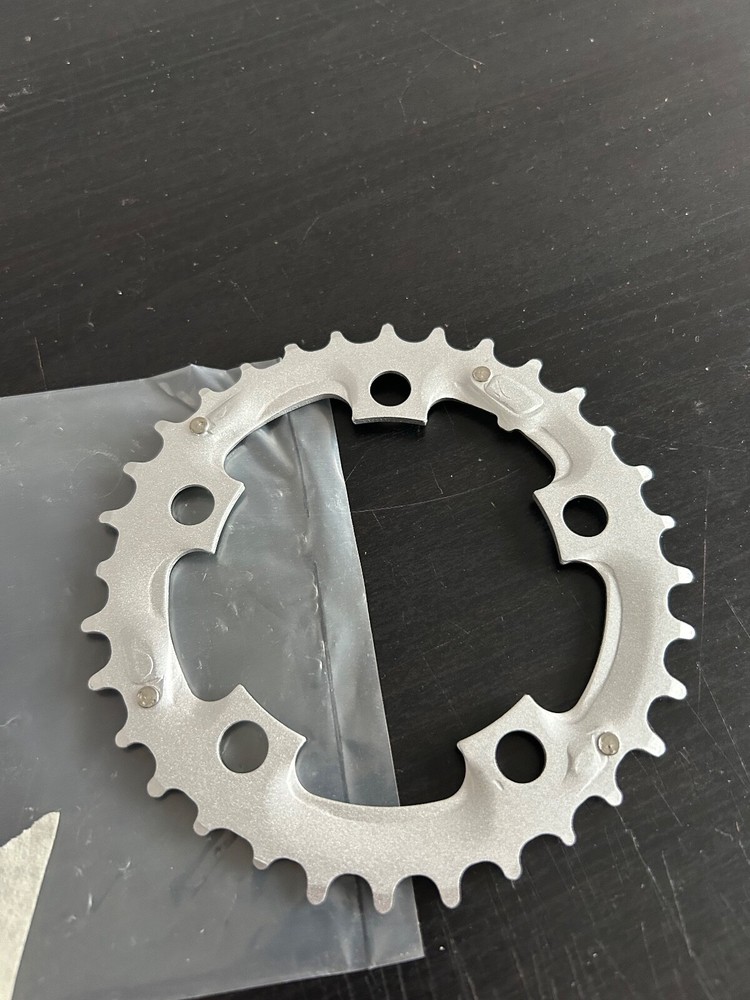 32T Silver Chainring 94 BCD 5-Bolt Compatible with Shimano LX 563 XT 737 NOS