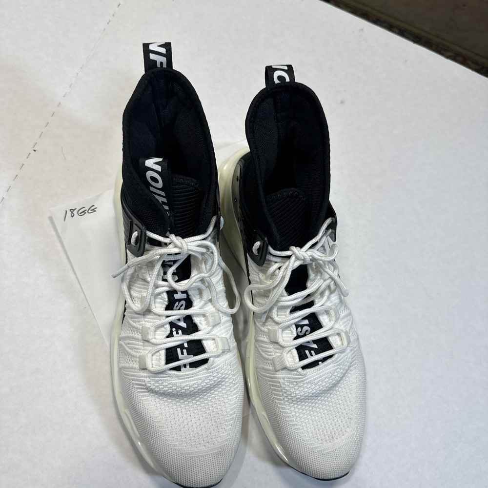 Fashion Sneakers Men’s Blade Type White Size 9 1/2 Casual.