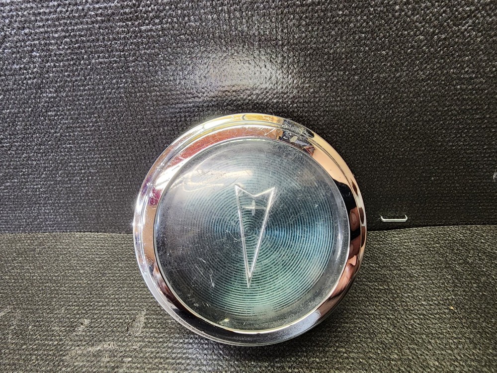 Original 1965-1966 Pontiac Bonneville Steering Wheel Horn Button OEM GM