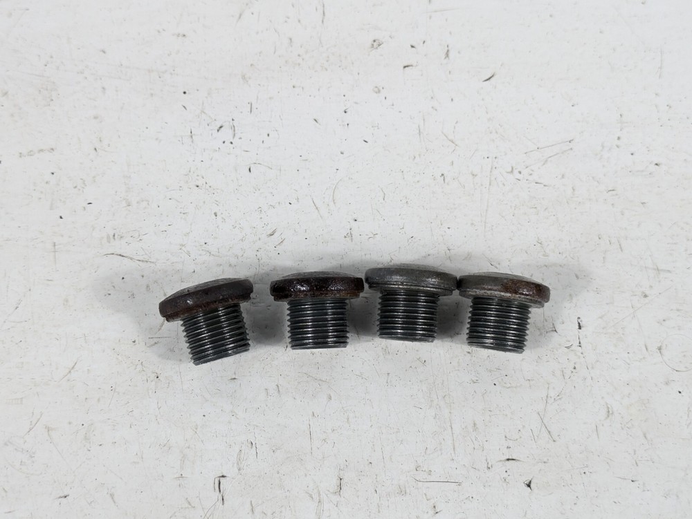 2000-2004 Suzuki Bandit 600 GSF GSF600 Rocker Arm Pins Caps