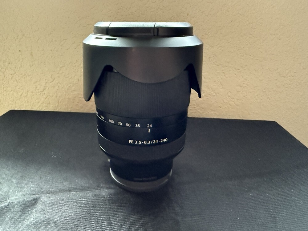 Sony FE 24-240mm OSS f/3.5-6.3 E-Mount Lens