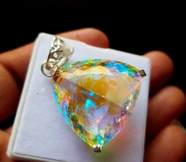 Natural TRILLION Mystic Topaz 80.55 Ct Solid Silver Rainbow Pendant Gemstone
