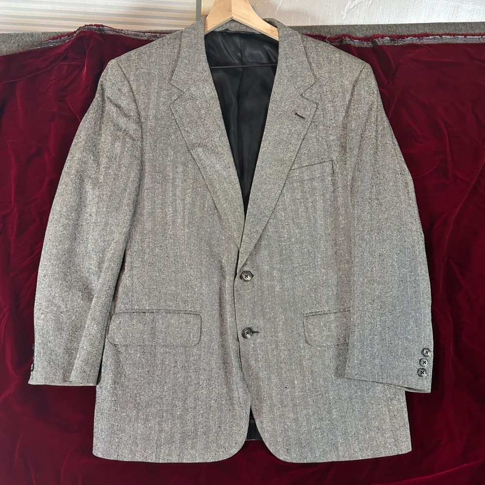 Vintage Burberrys Herringbone Blazer Sport Coat 100% Silk Union Made USA 44R
