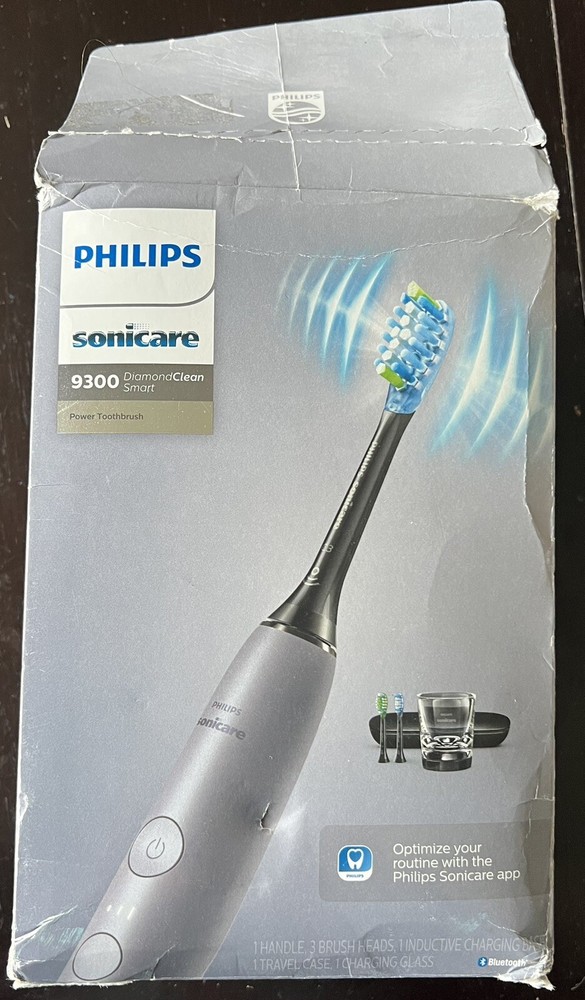 Philips Sonicare DiamondClean Smart 9300 Rechargeable Electric Toothbrush Bundle