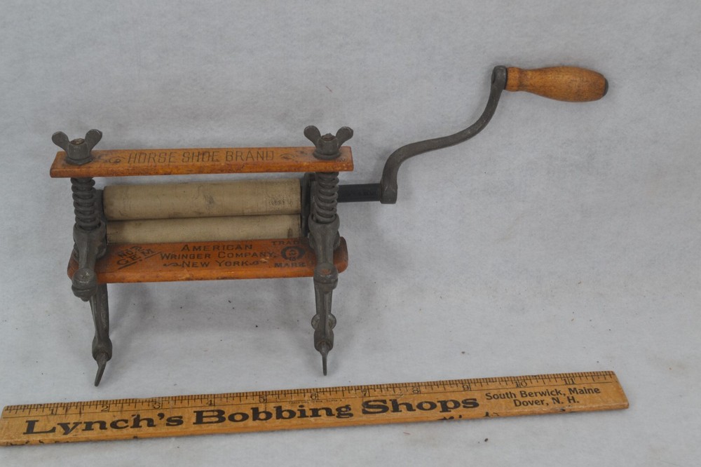 antique real salesmans sample clothes washing wringer Horse Shoe toy original
