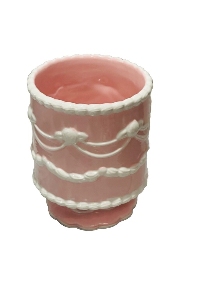 Ceramic Pink Handcrafted Cake-Shaped Makeup Brush Holder 8In Tall