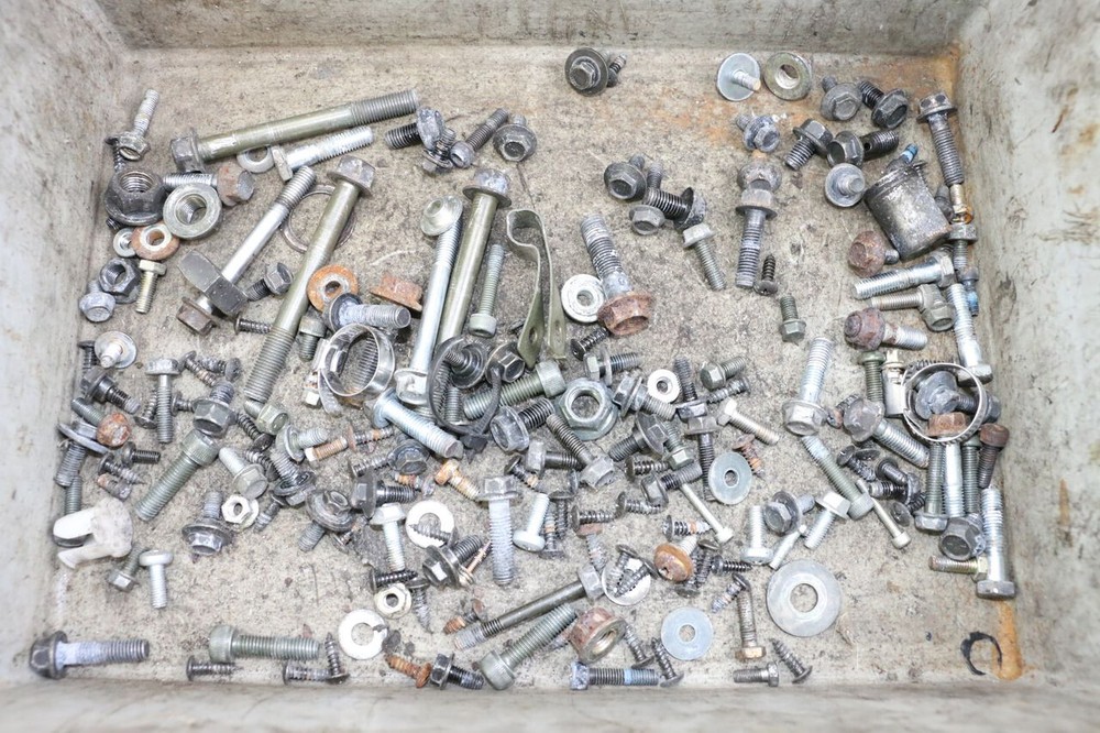 SCREWS BAG - YAMAHA XMAX X-MAX 125 ( 2006 - 2009)