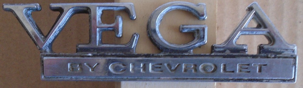 1971-75 Chevrolet Vega Emblem Nameplate Badge - Clearance Sale 9614435-image