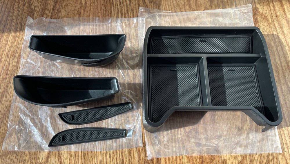 ID.4 Center Console Organizer &2pcs Door Handle Storage Box for VW ID4 2021-2025