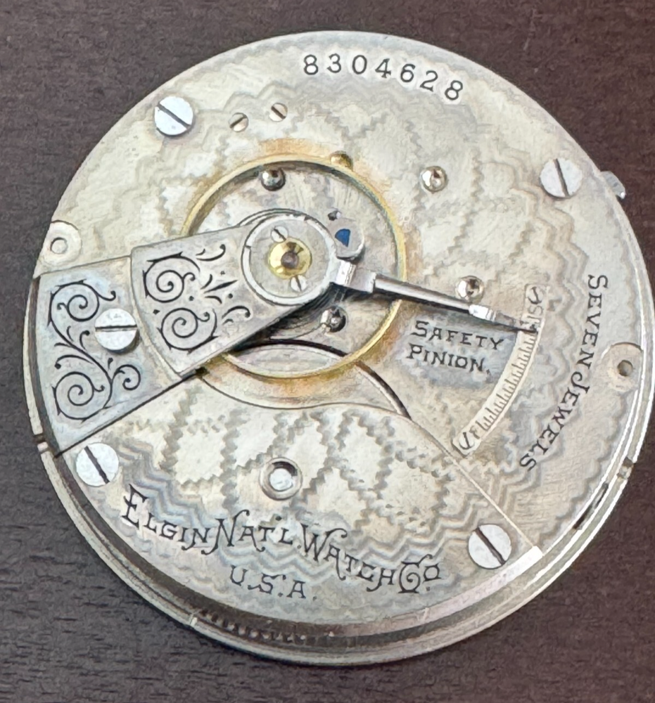 Vintage 18-Size Elgin Pocket Watch Movement Grade 207 Keeps Time