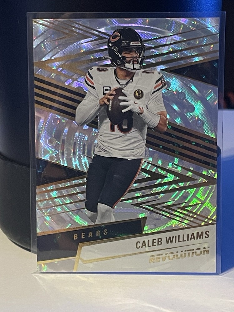 2025 Panini Revolution Premium Football Fractal /99 Parallel Caleb Williams