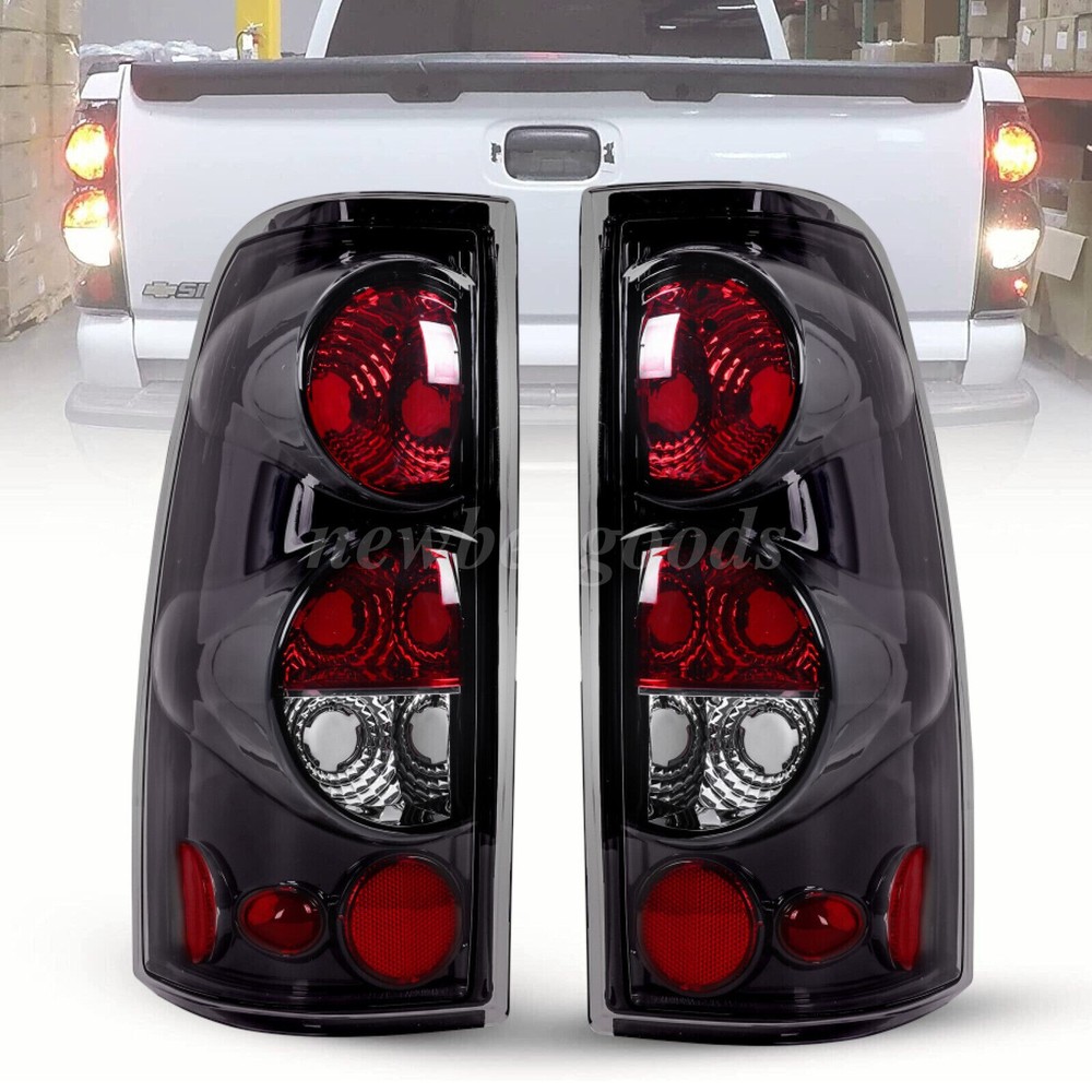 Pair Tail Lights Brake Lamps For 1999-2006 Chevy Silverado 1500 2500 GMC Sierra