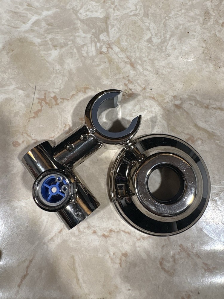 Rohl Wall Mounted Handshower Outlet. Polished Chrome. E824APC @1