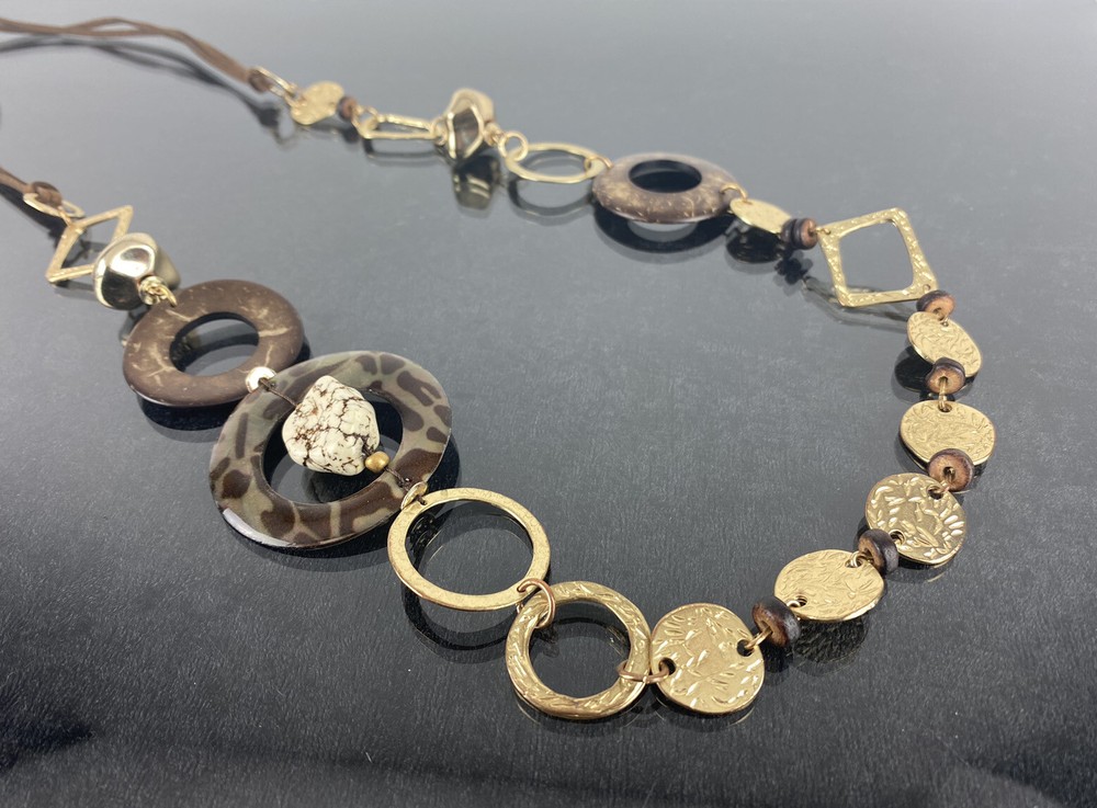 Chicos Necklace Brown Earthy Tones Open Rings Circles 40” Very Versatile ￼J3