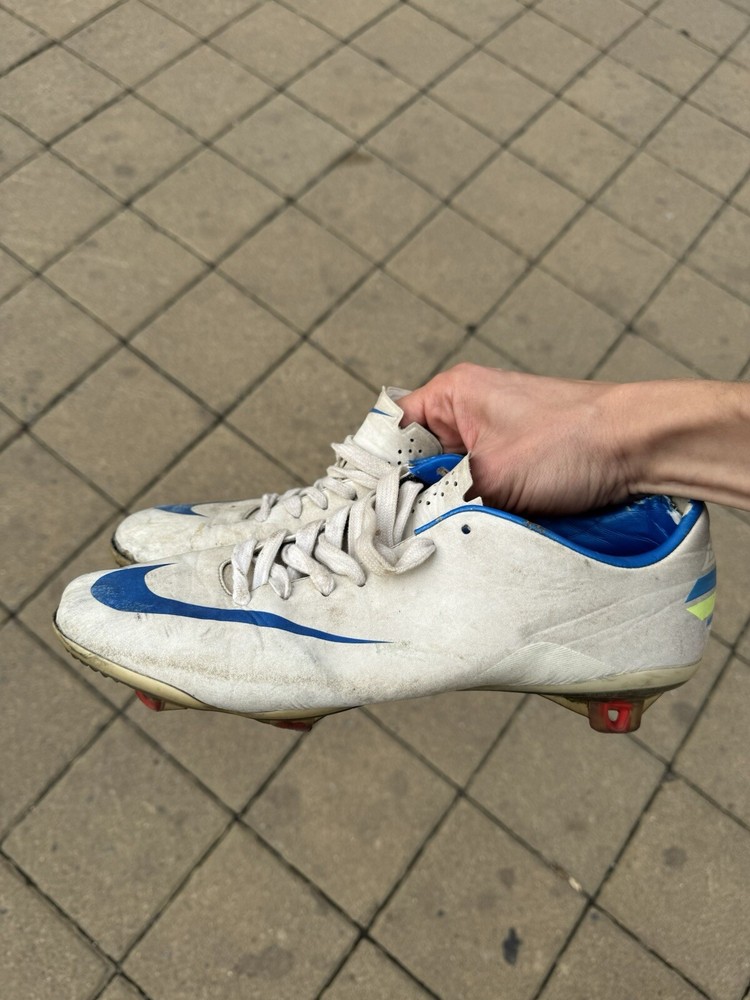 Nike Mercurial Vapor VIII FG Football Soccer Boots