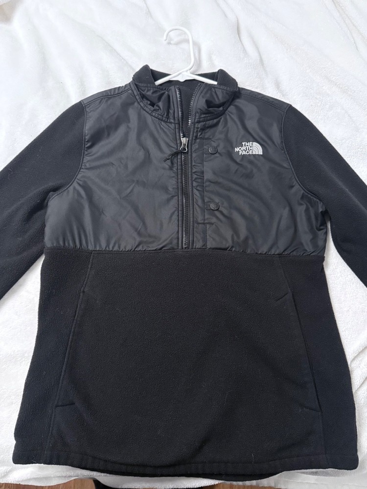 The North Face Women’s Pullover Top Medium Black Quarter Zip Fleece Lined