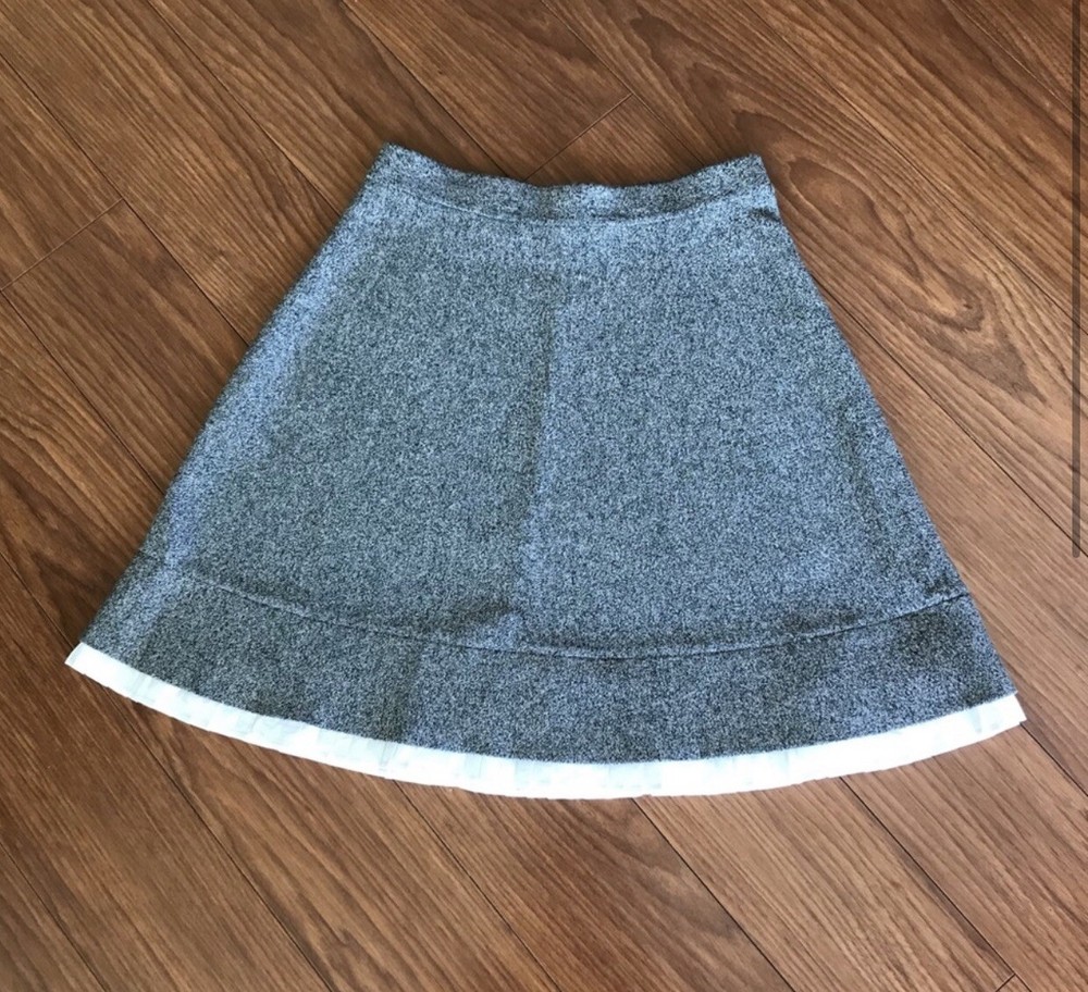 Saks Off Fifth Pleated Trim Skirt in XS Size